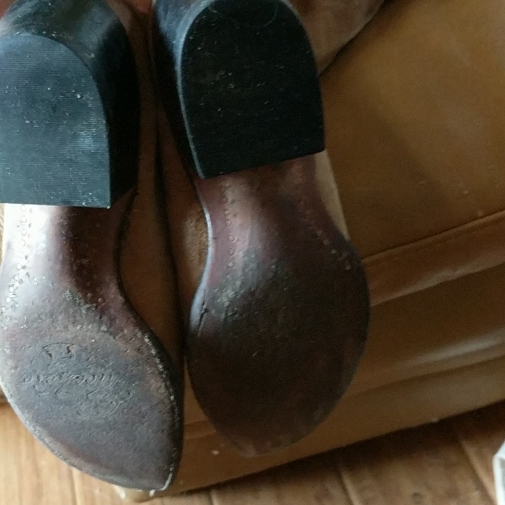 Lucchese size 9 womens boots
